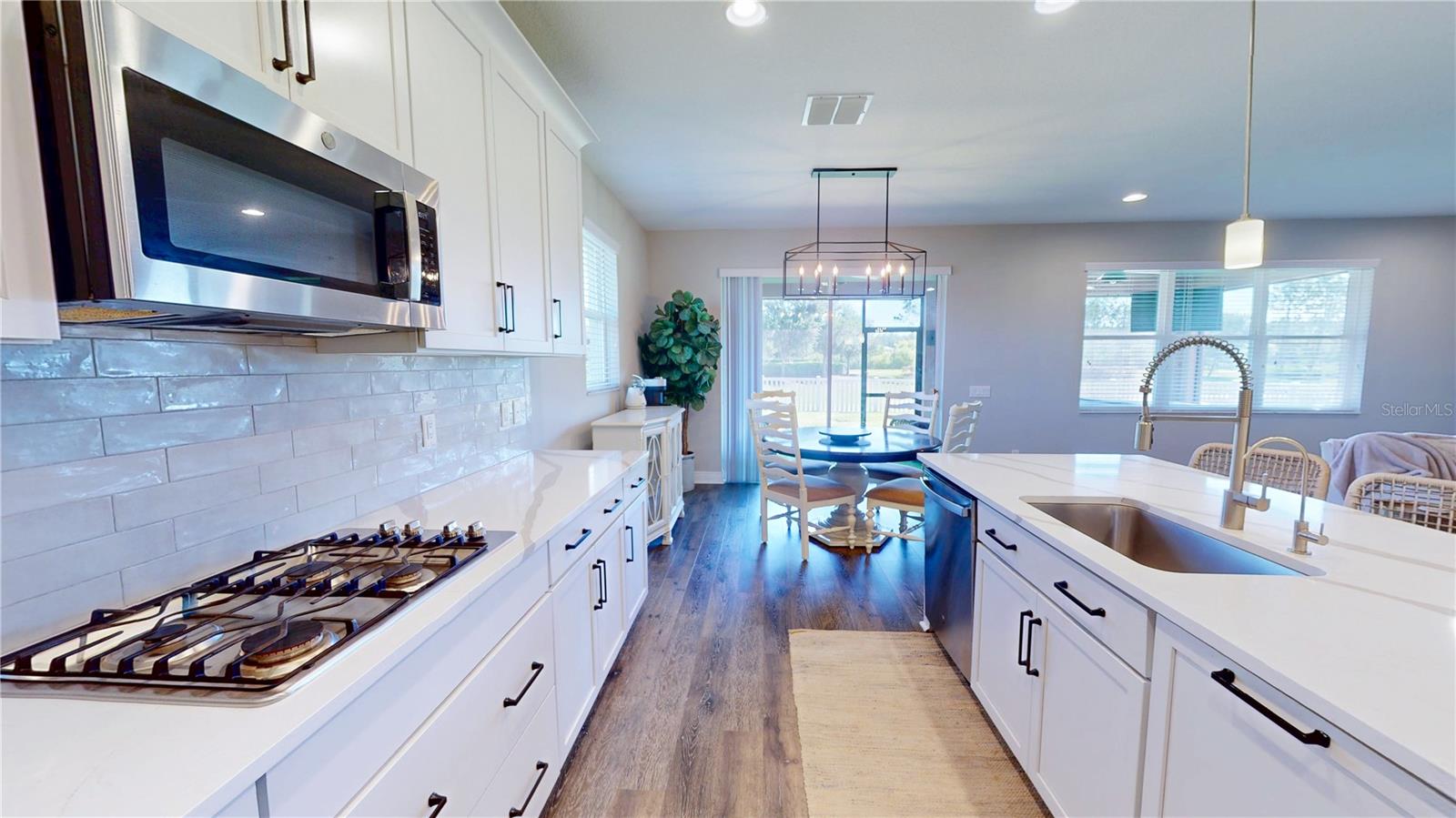 10802 ROLLING MOSS RD, TAMPA, FL, 33647