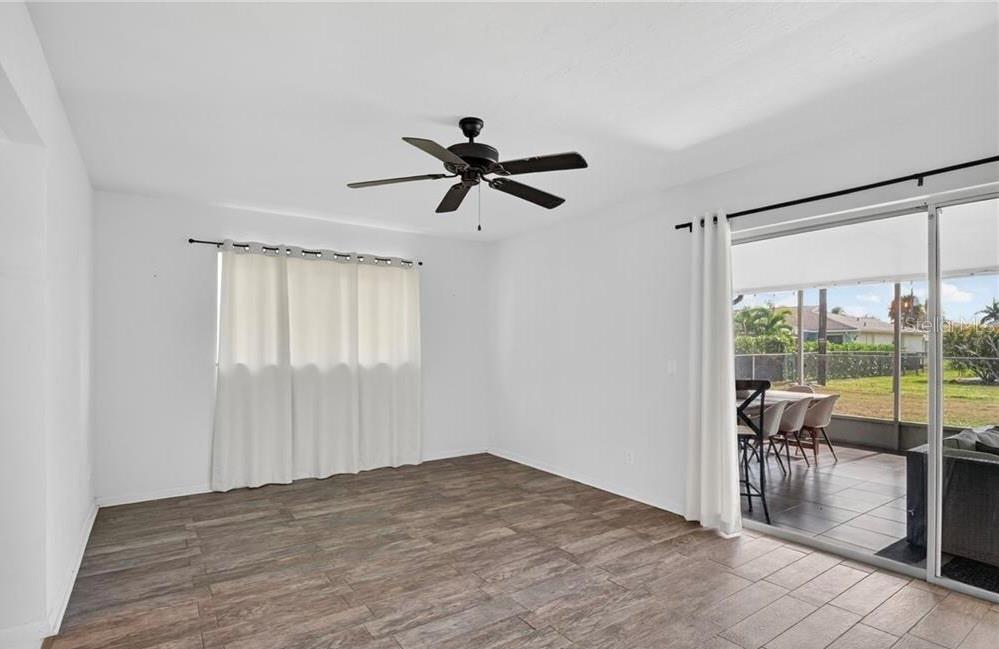 918 SE 35TH ST, CAPE CORAL, FL, 33904