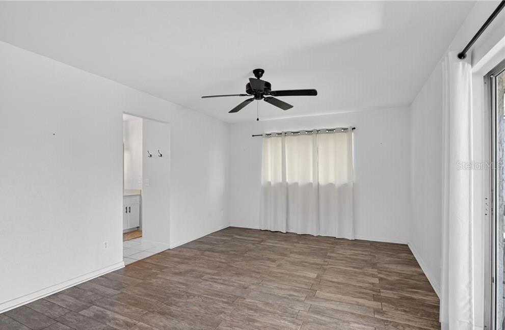 918 SE 35TH ST, CAPE CORAL, FL, 33904