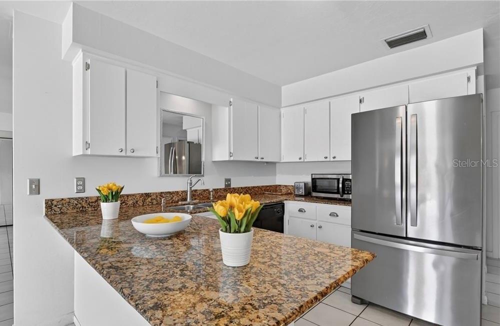 918 SE 35TH ST, CAPE CORAL, FL, 33904