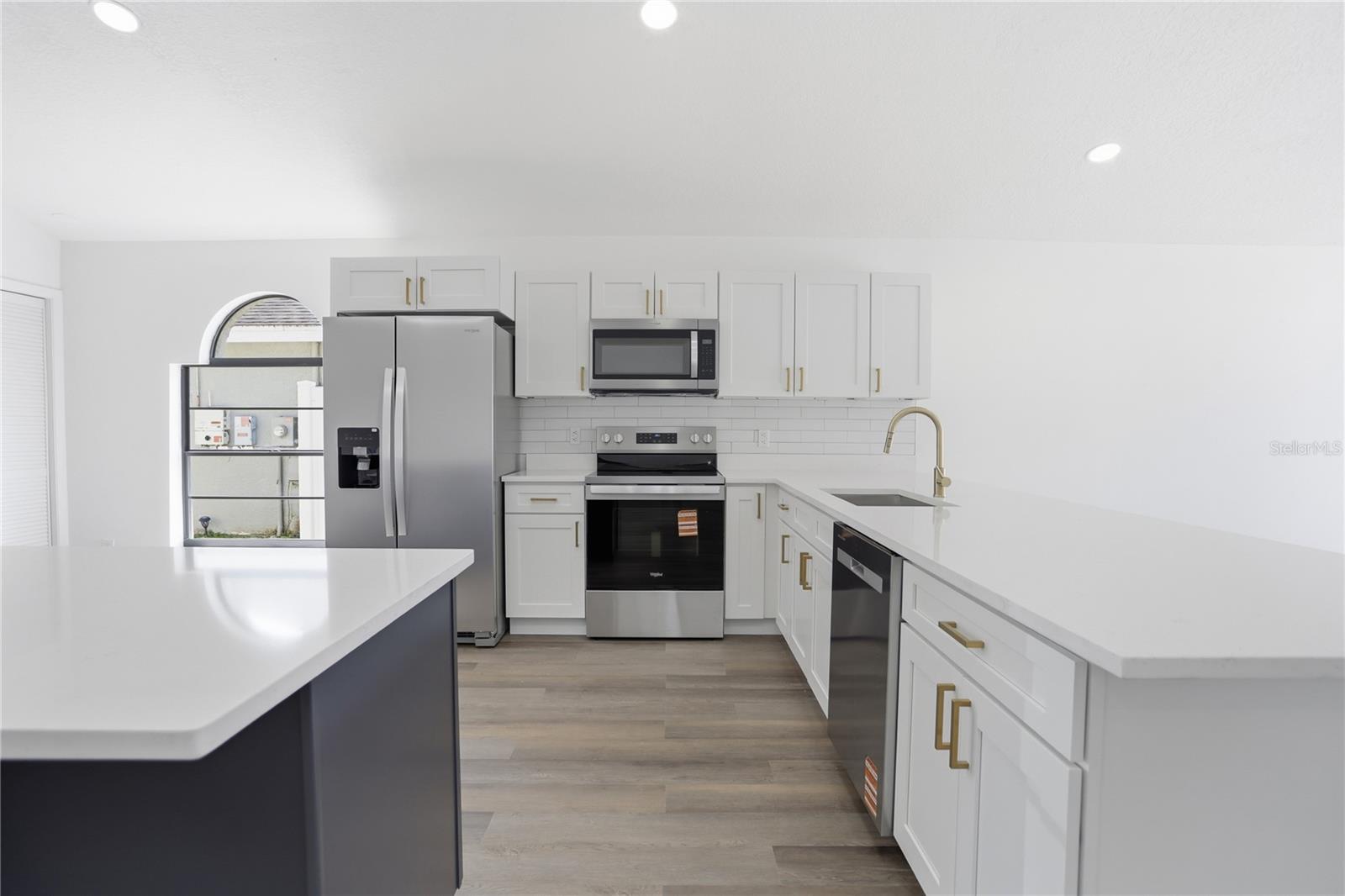 7744 ALTAVAN AVE, ORLANDO, FL, 32822