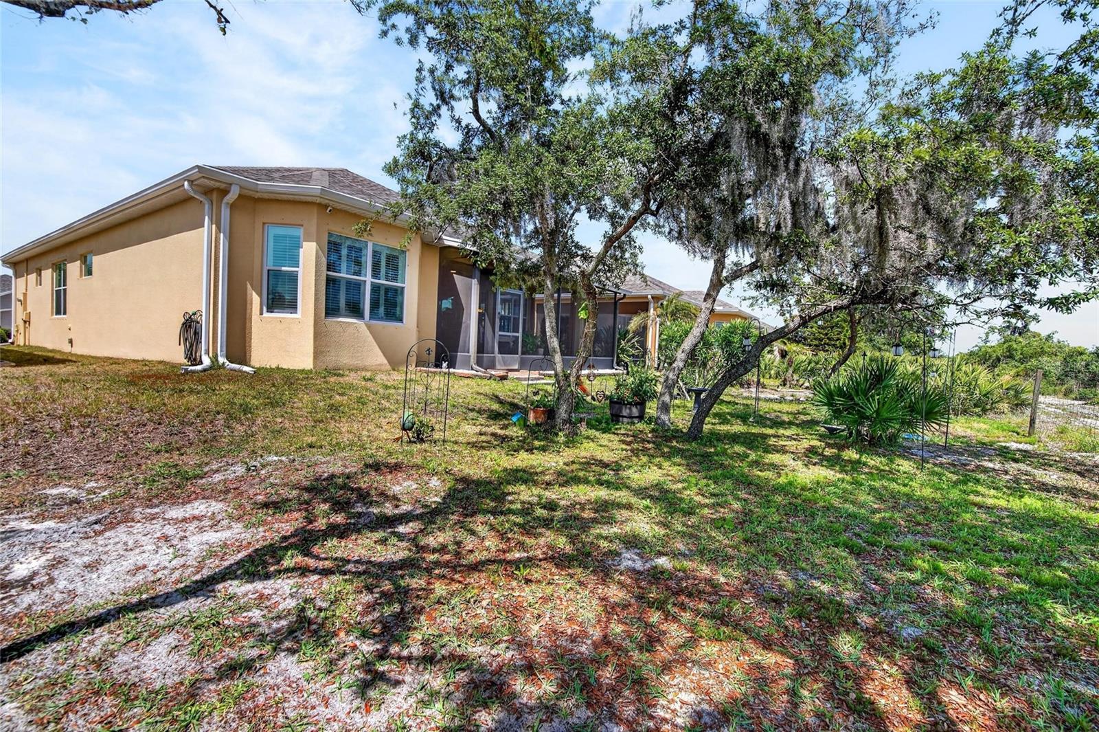 1525 EMERALD DUNES DR, SUN CITY CENTER, FL, 33573