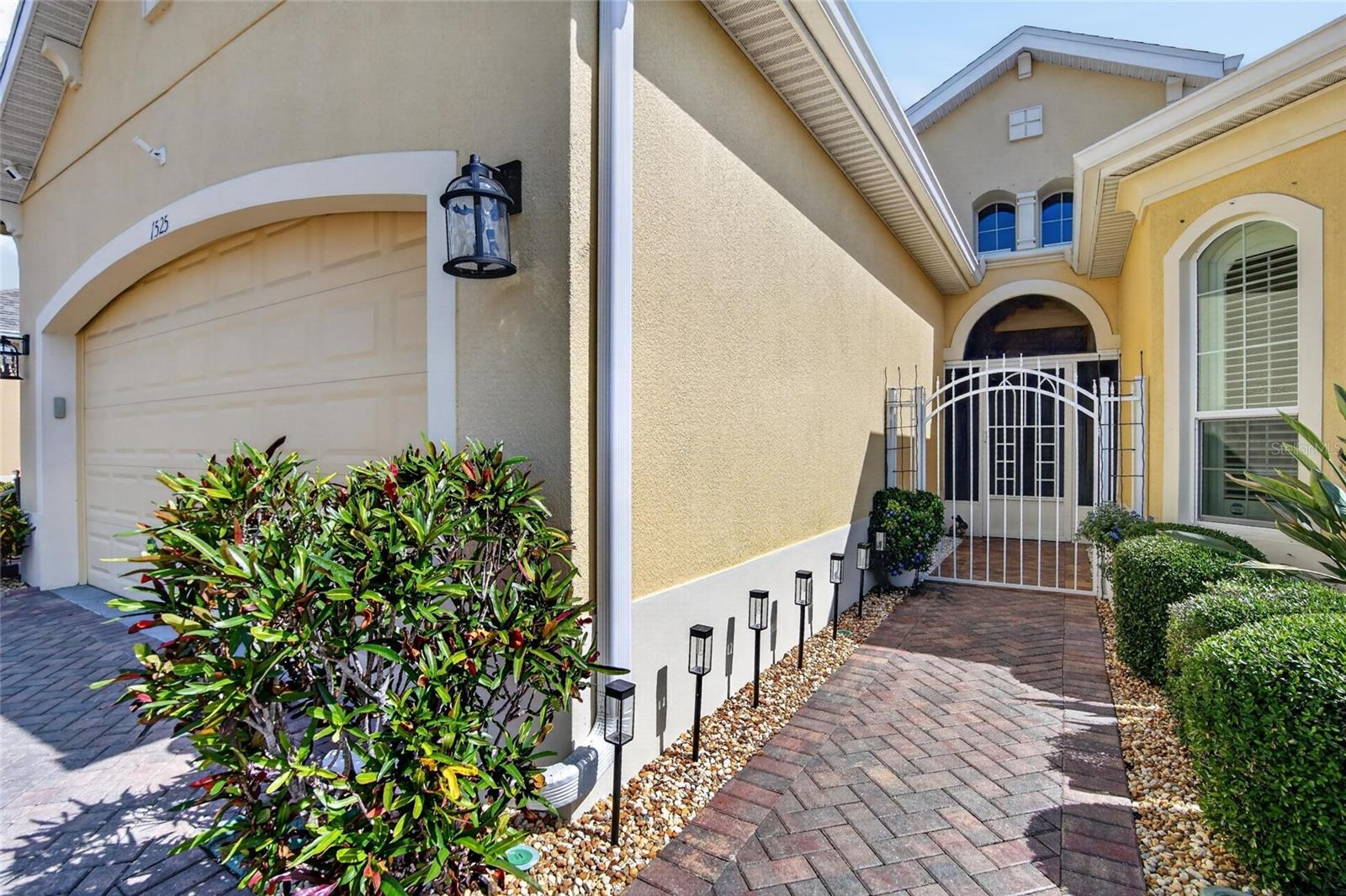 1525 EMERALD DUNES DR, SUN CITY CENTER, FL, 33573