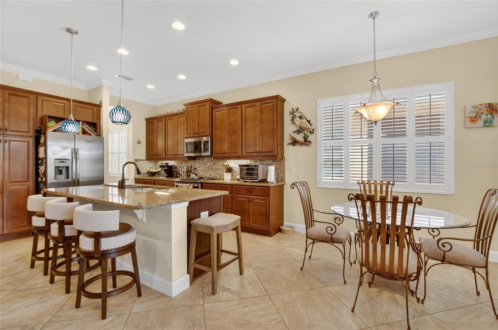 1525 EMERALD DUNES DR, SUN CITY CENTER, FL, 33573