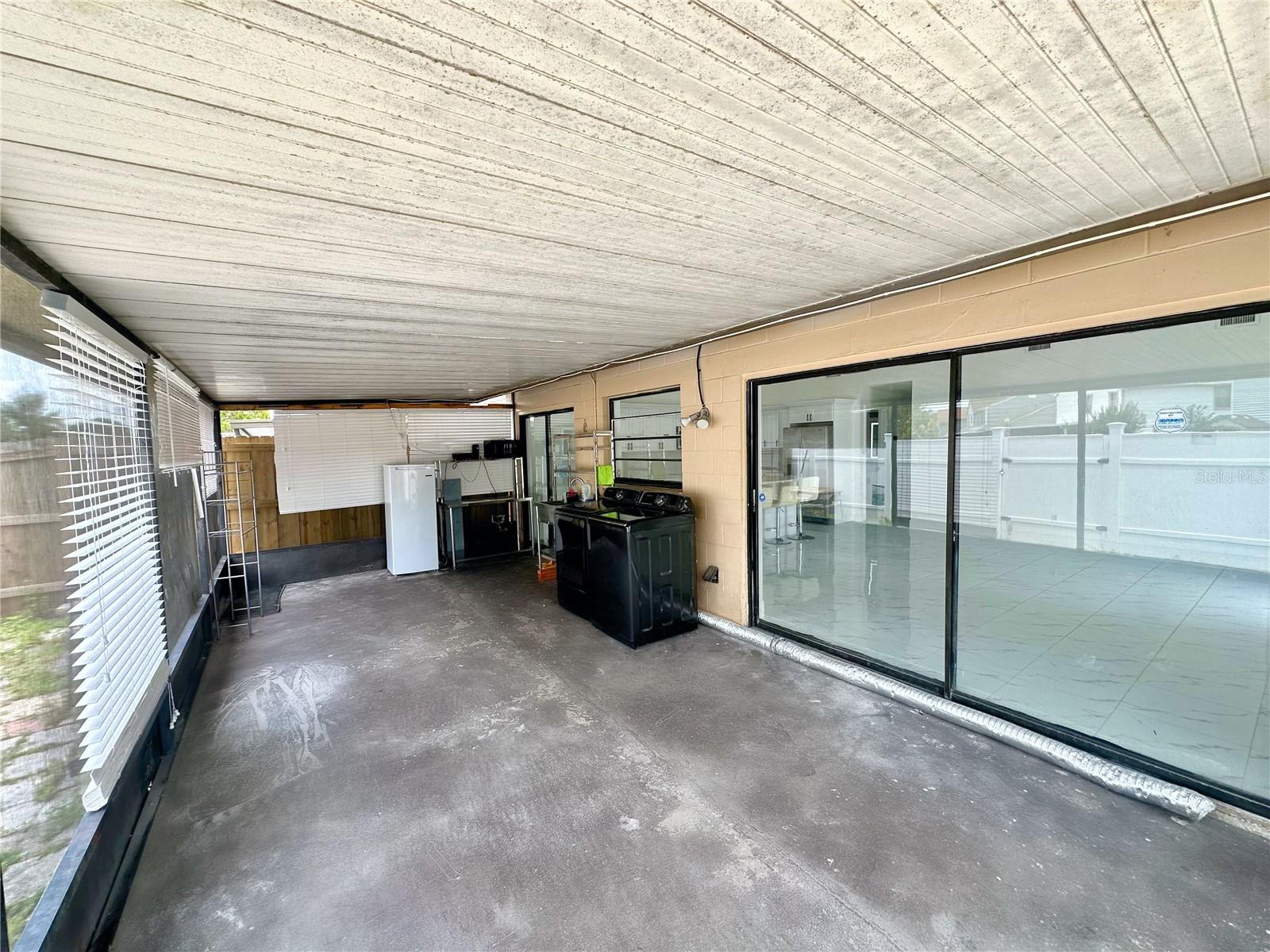 10539 PARKCREST DR, TAMPA, FL, 33624