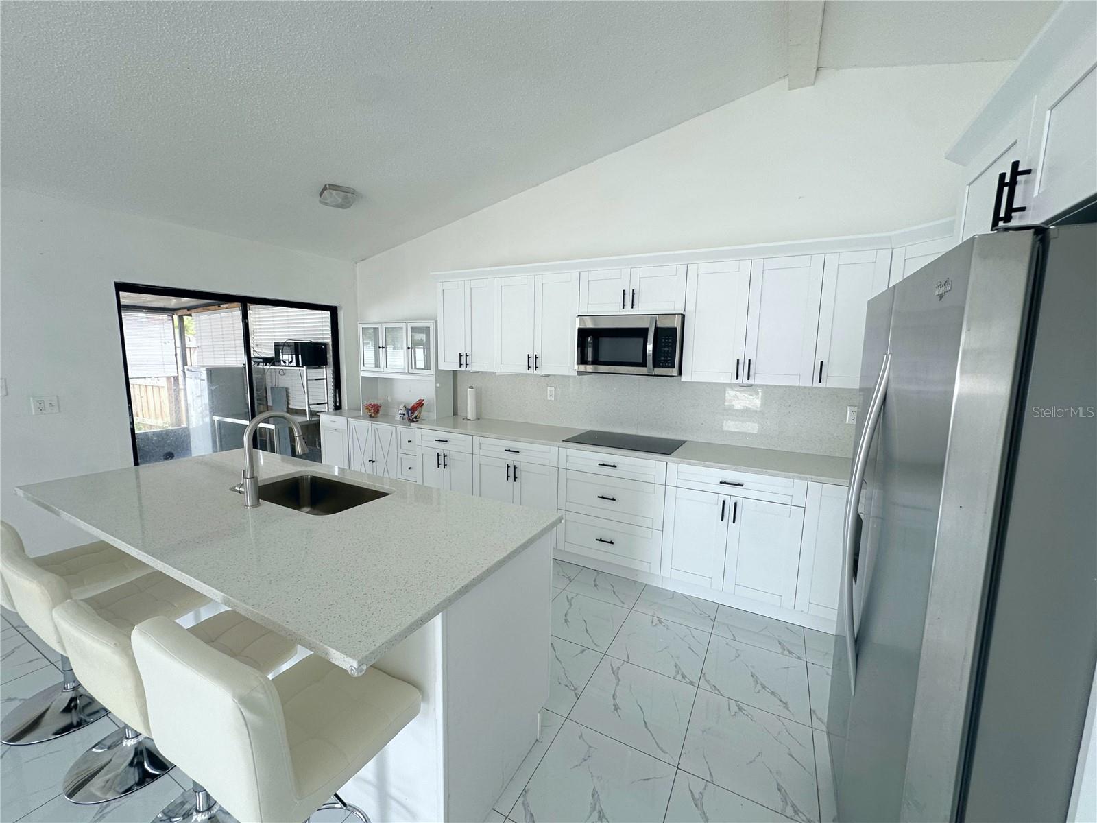 10539 PARKCREST DR, TAMPA, FL, 33624