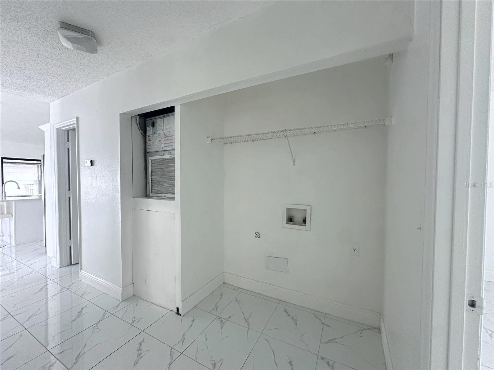 10539 PARKCREST DR, TAMPA, FL, 33624