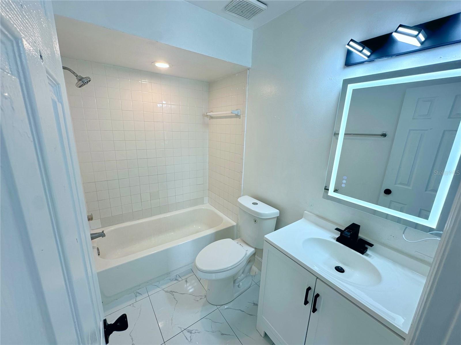 10539 PARKCREST DR, TAMPA, FL, 33624