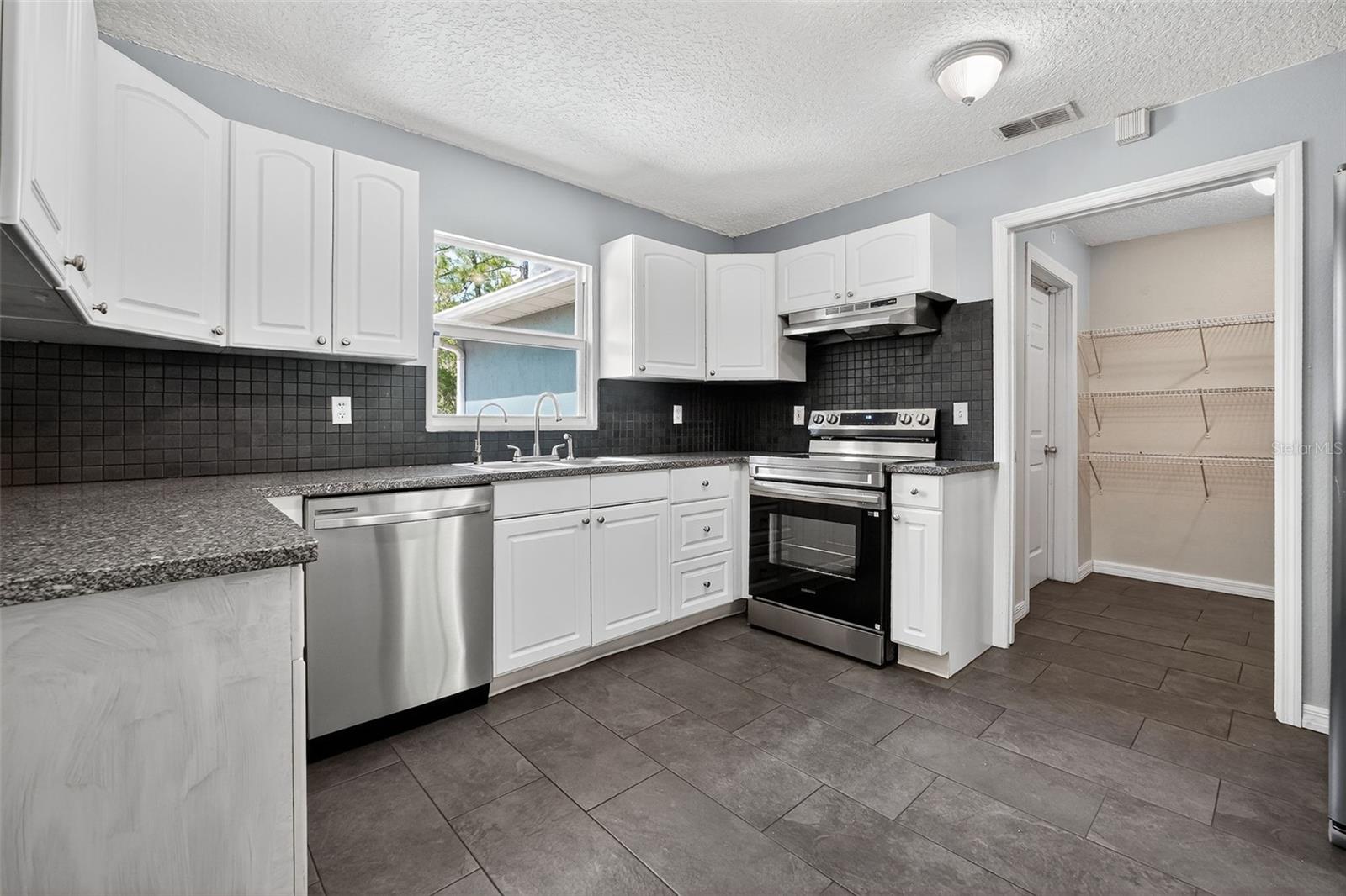 1385 11TH AVE, DELAND, FL, 32724