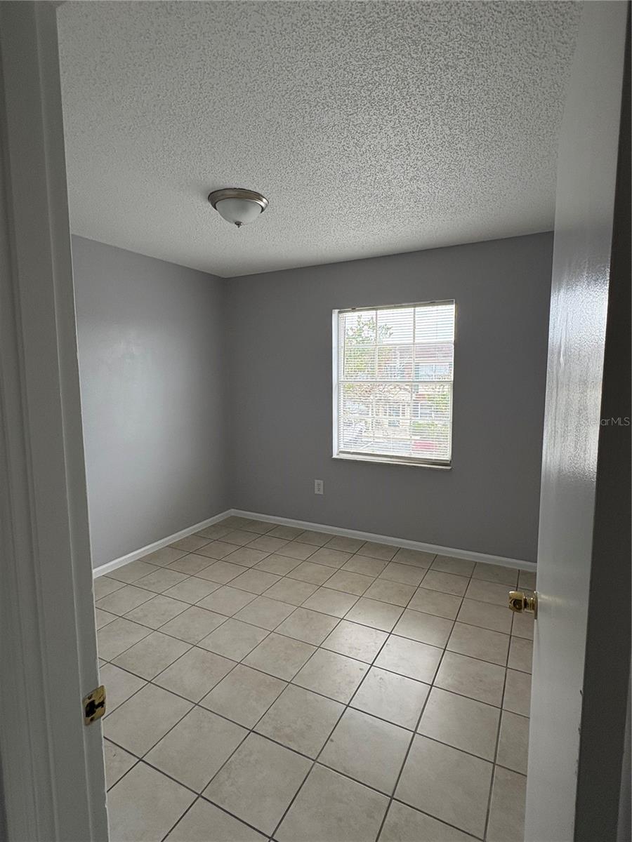 LAKE BENTLEY SHORES CONDO PHASE ONE, LAKELAND, FL, 33803