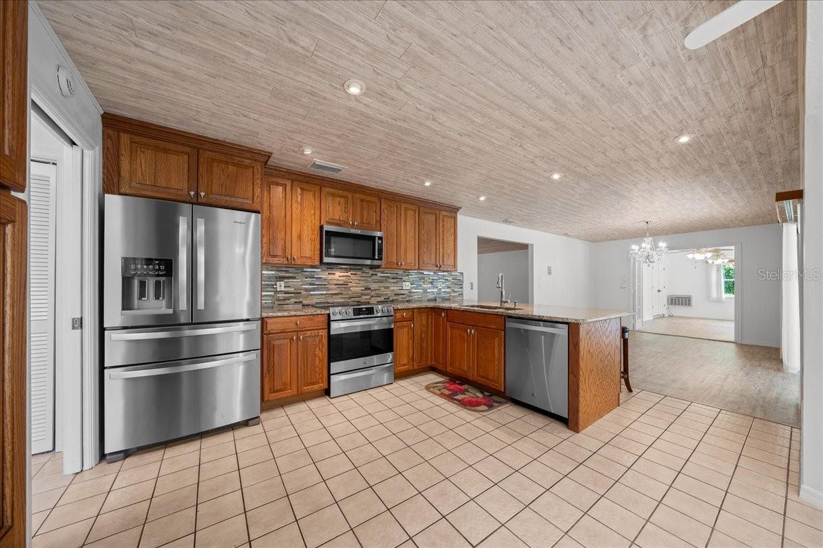 1212 W REDDING ST., HERNANDO, FL, 34442