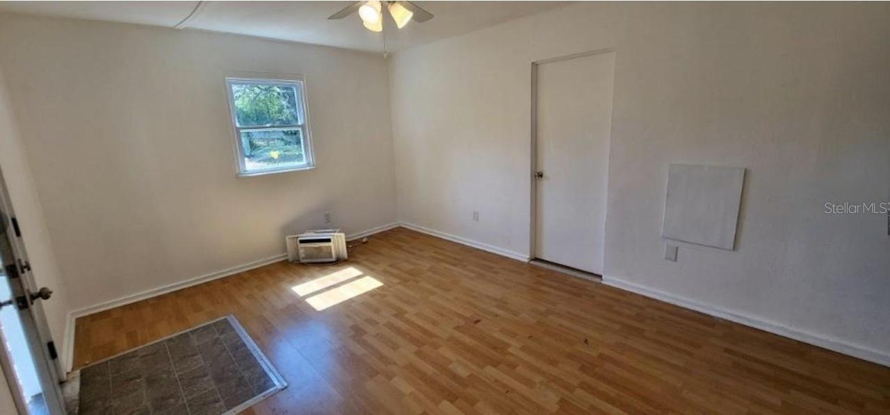 912 ENGMAN ST, CLEARWATER, FL, 33755