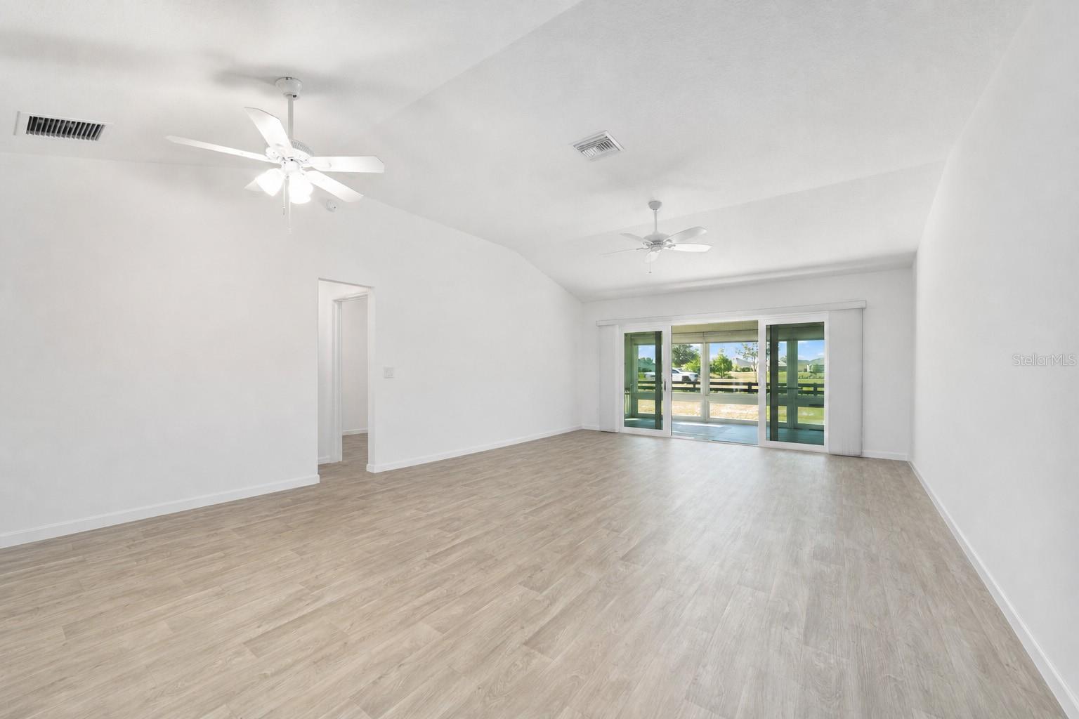 1106 EBLING LOOP, THE VILLAGES, FL, 32163