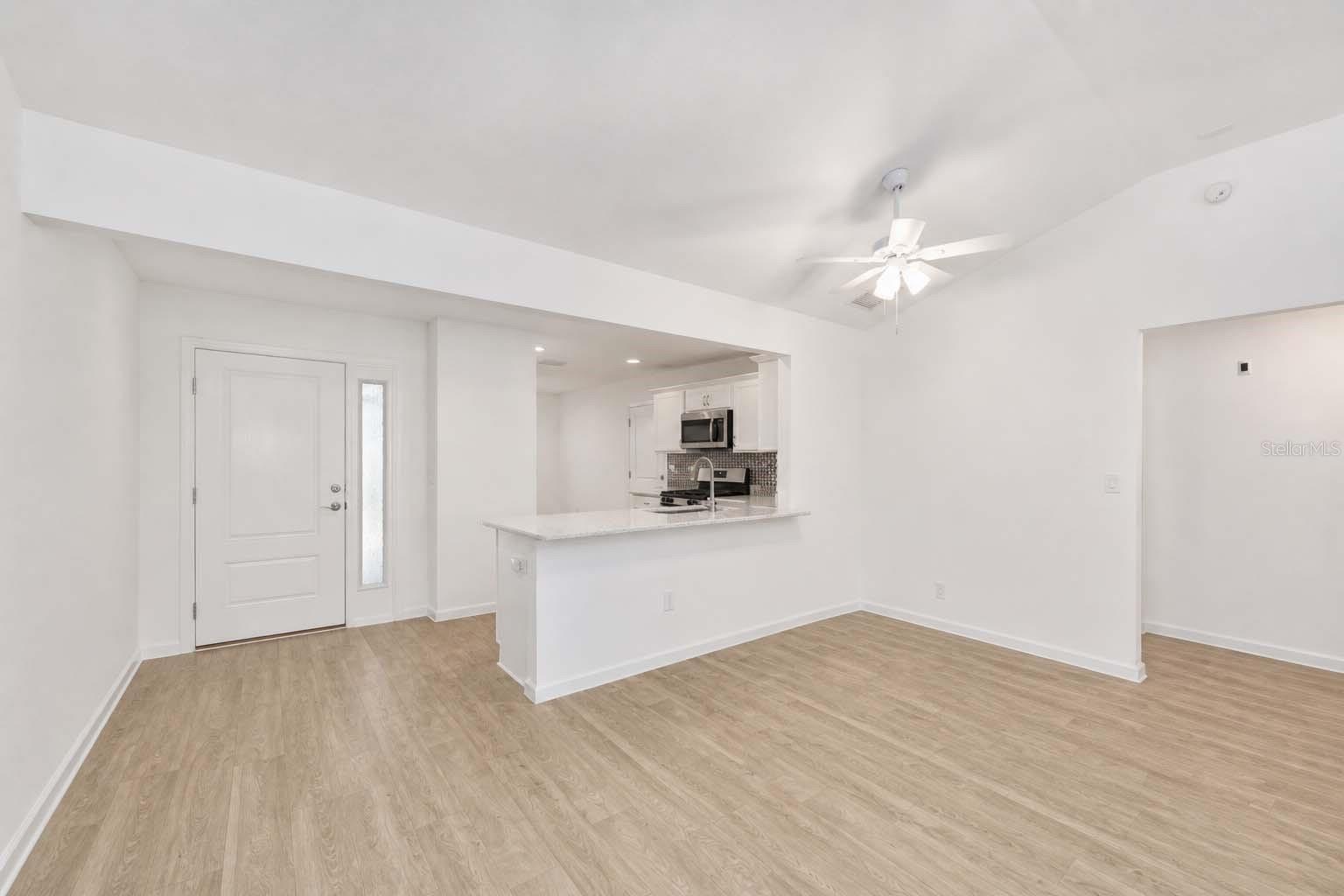 1106 EBLING LOOP, THE VILLAGES, FL, 32163
