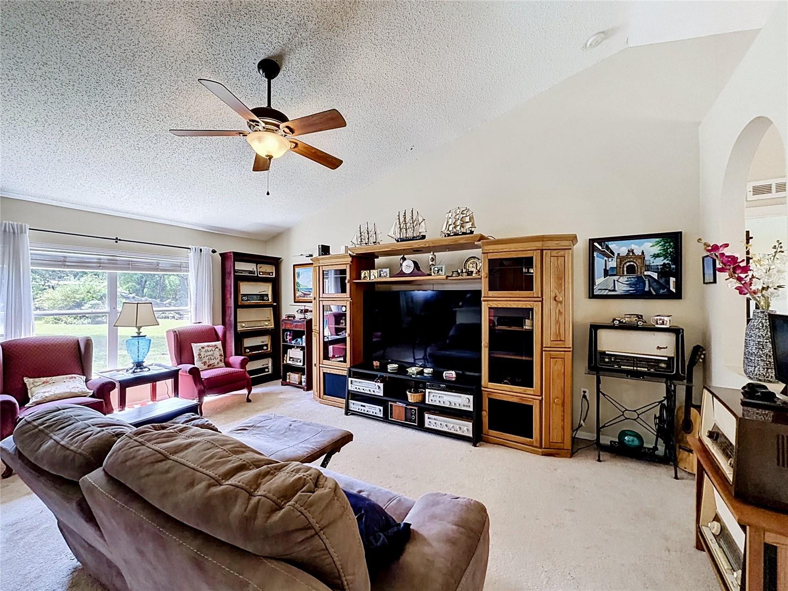 7400 LAKE MARNI CT, MOUNT DORA, FL, 32757