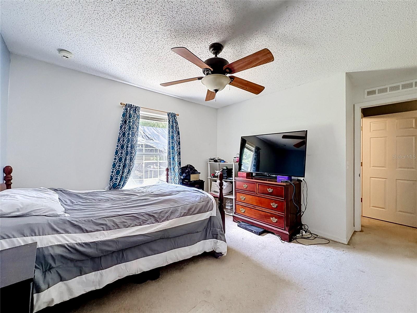 7400 LAKE MARNI CT, MOUNT DORA, FL, 32757