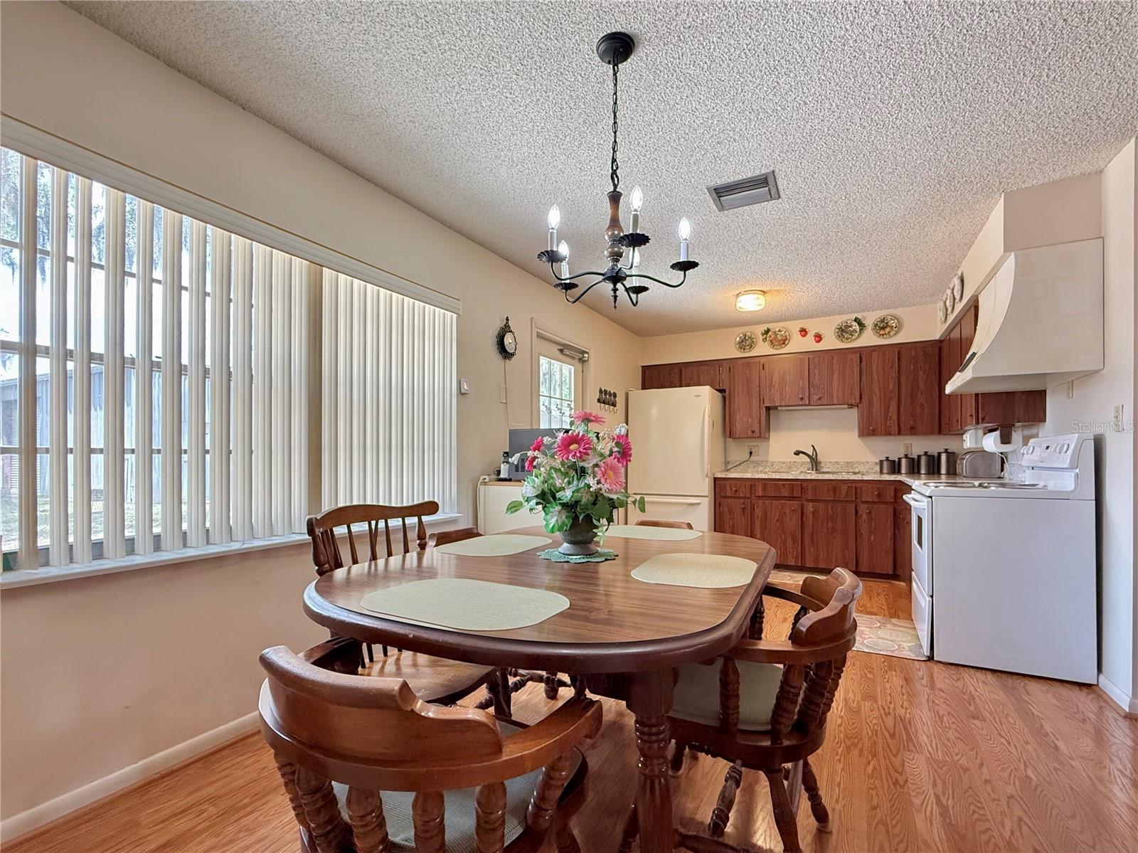131 WILLOW ST, LAKE WALES, FL, 33859
