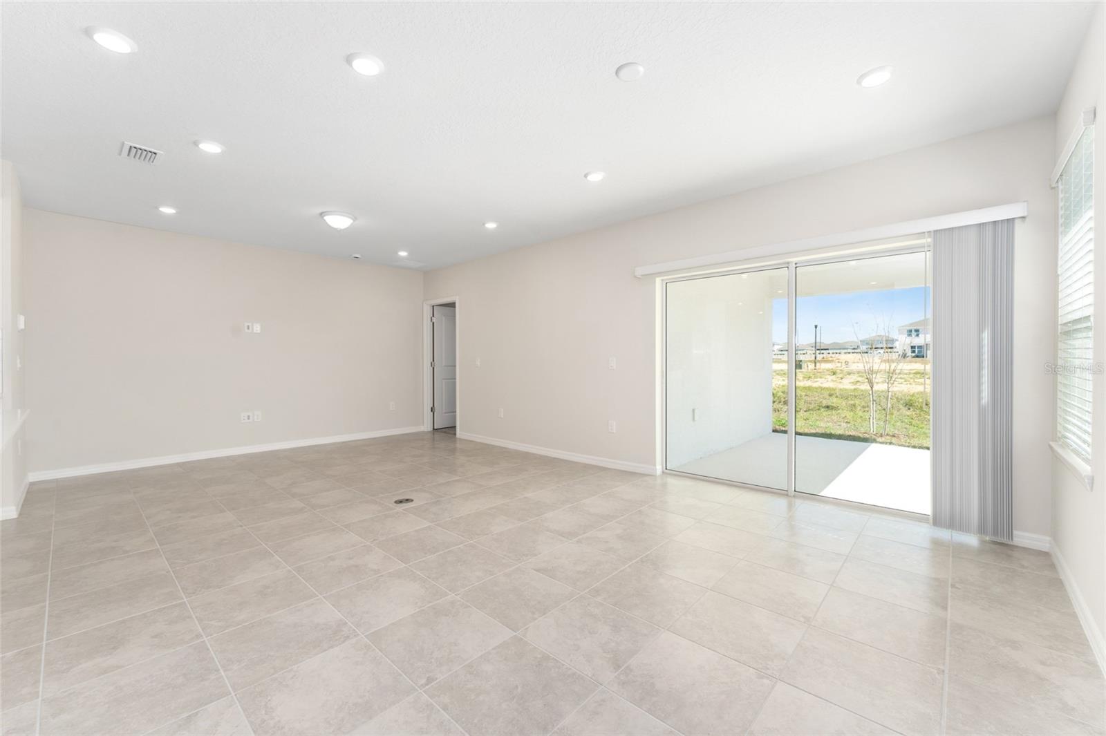 3633 CAMBRIDGE BROOK DR, DAVENPORT, FL, 33837