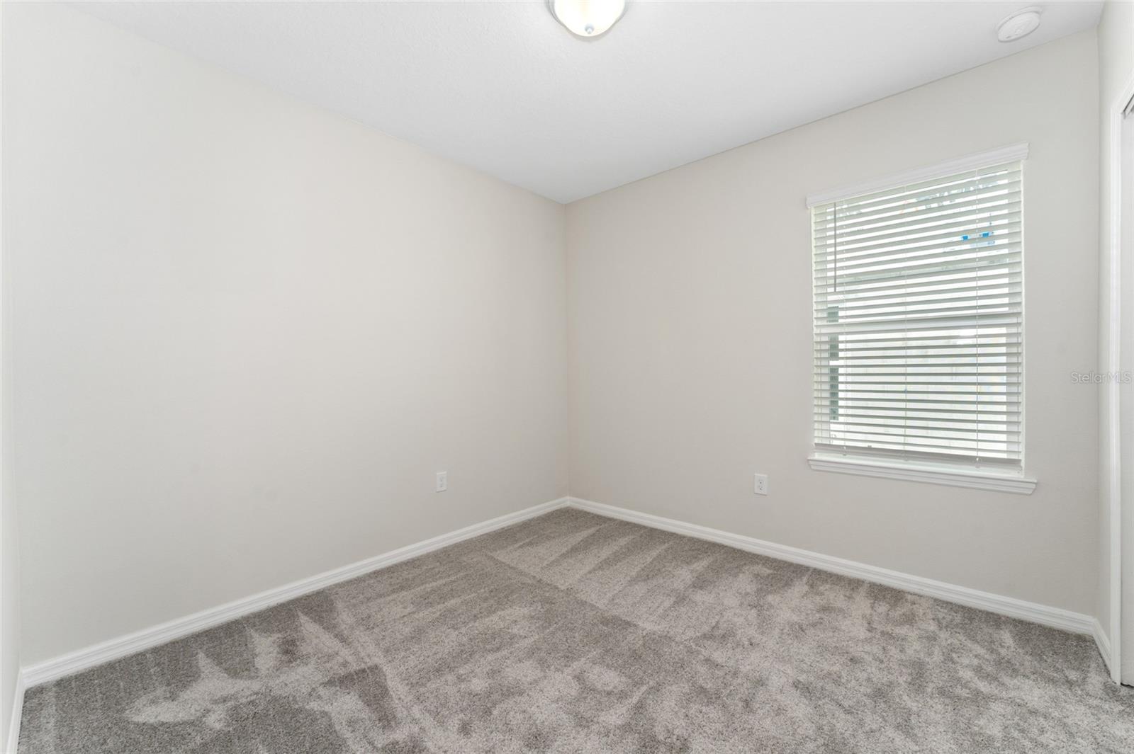 3633 CAMBRIDGE BROOK DR, DAVENPORT, FL, 33837