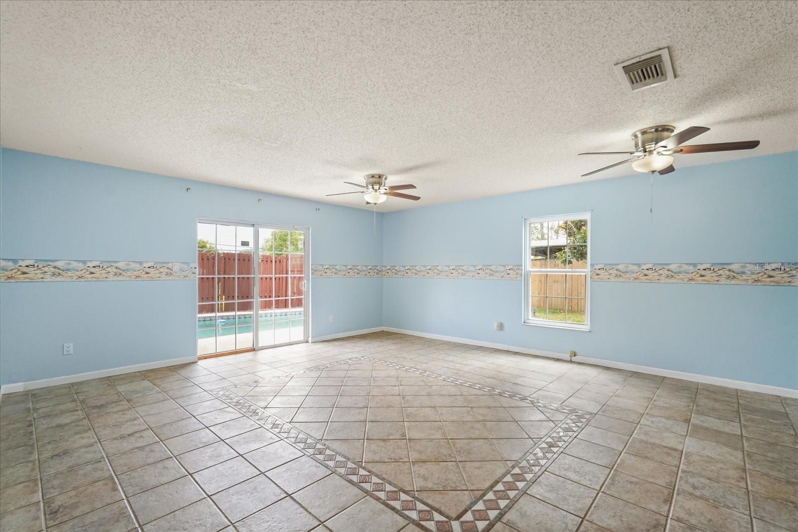 2019 PAPRIKA DR, ORLANDO, FL, 32837
