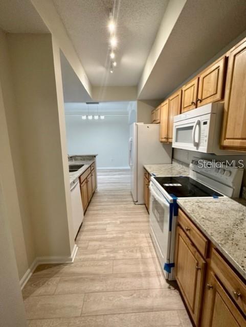 VILLANOVA AT HUNTERS CREEK CONDO, ORLANDO, FL, 32837