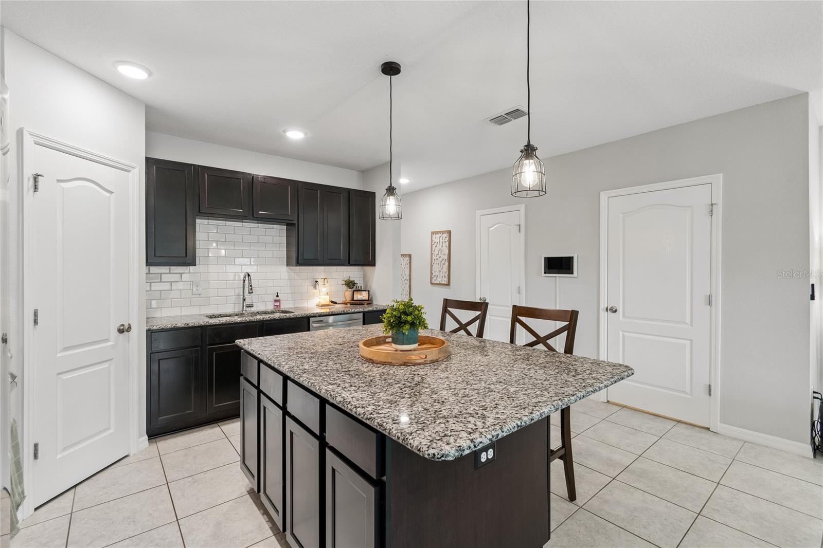 4733 DEER TRACK ST, TAMPA, FL, 33610