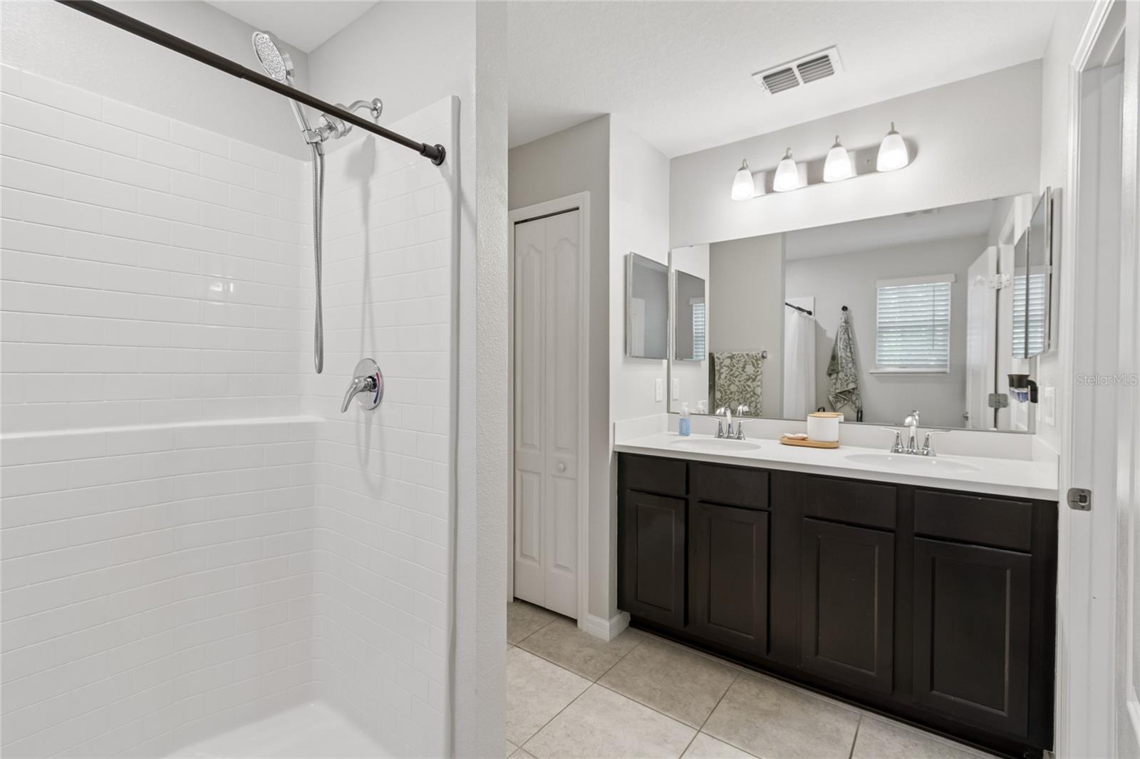 4733 DEER TRACK ST, TAMPA, FL, 33610