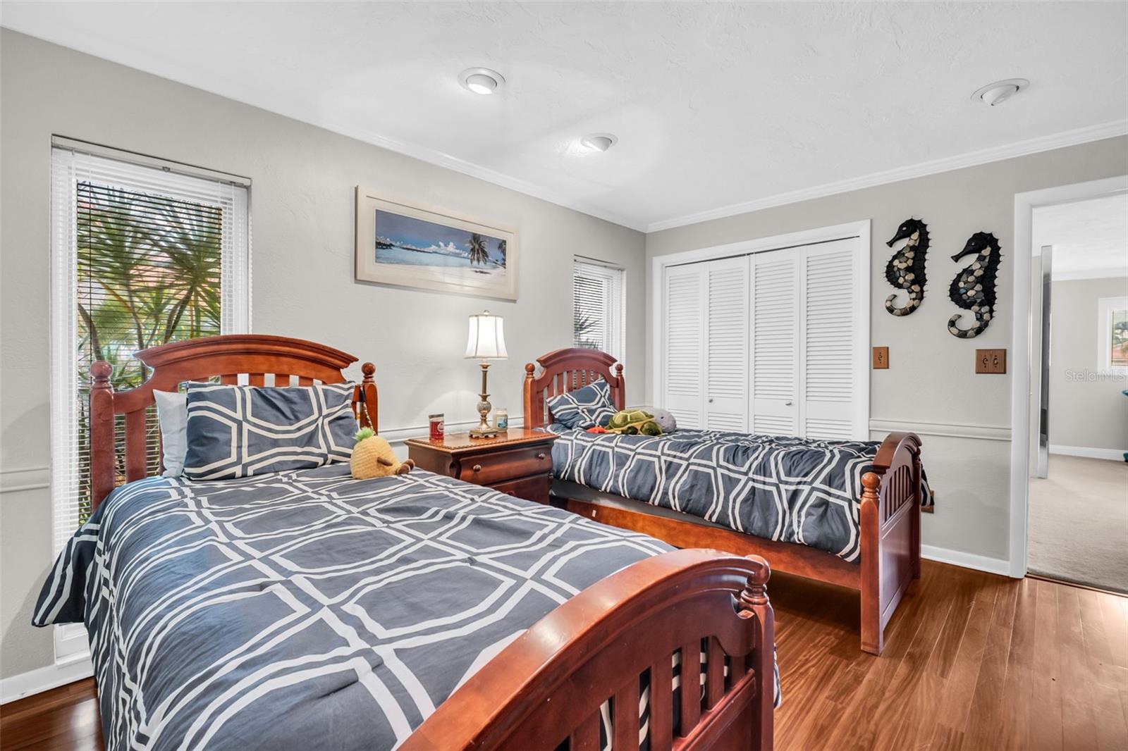 2041 CAROLINA AVE NE, ST PETERSBURG, FL, 33703