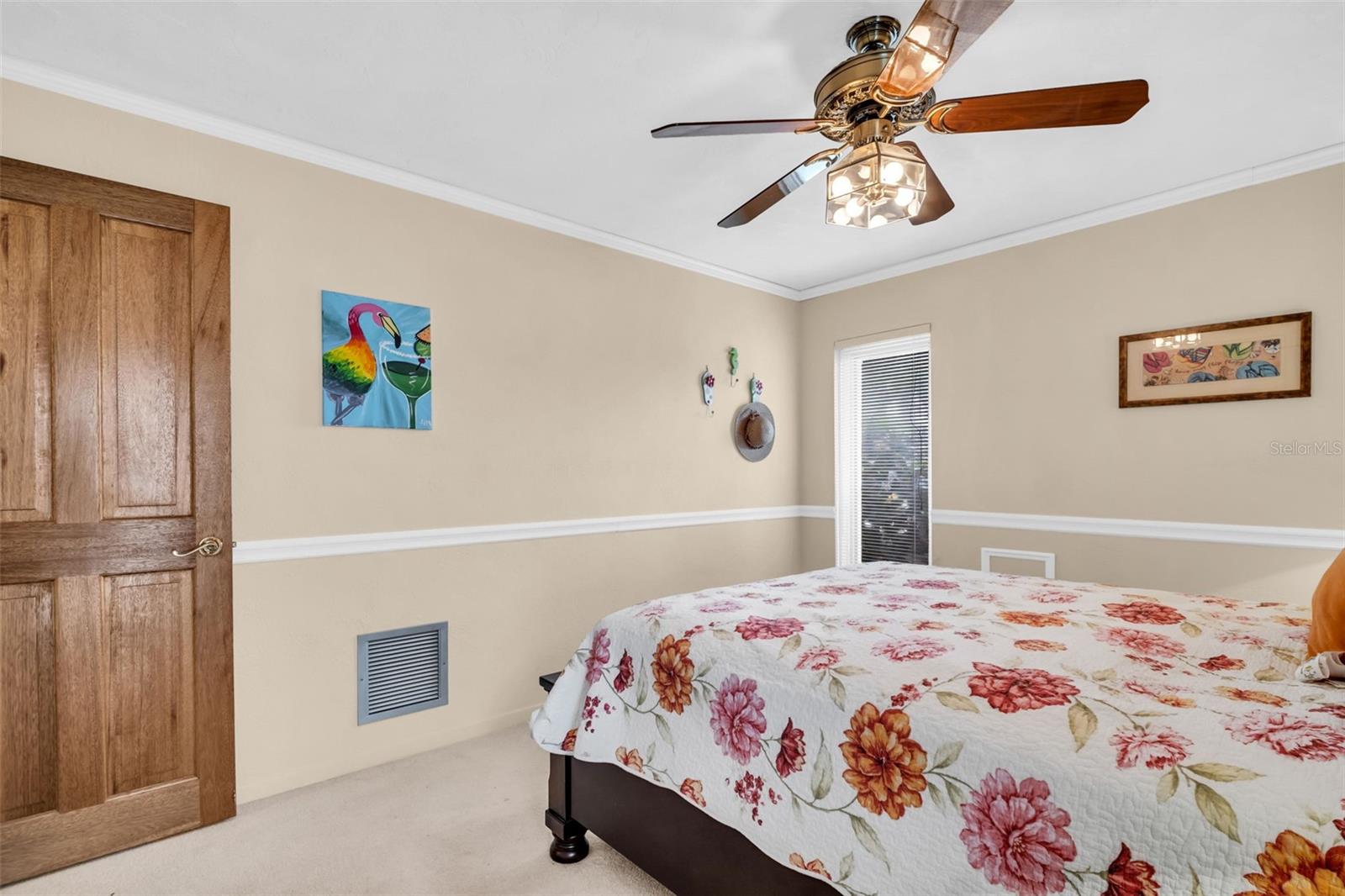 2041 CAROLINA AVE NE, ST PETERSBURG, FL, 33703