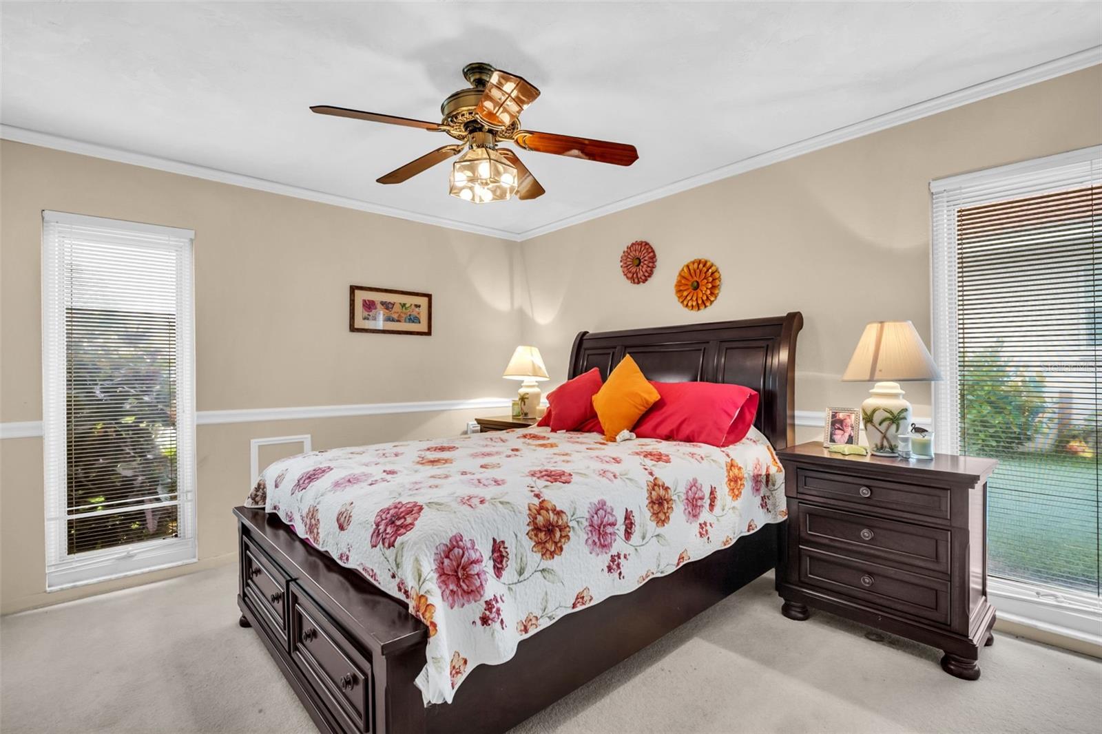 2041 CAROLINA AVE NE, ST PETERSBURG, FL, 33703