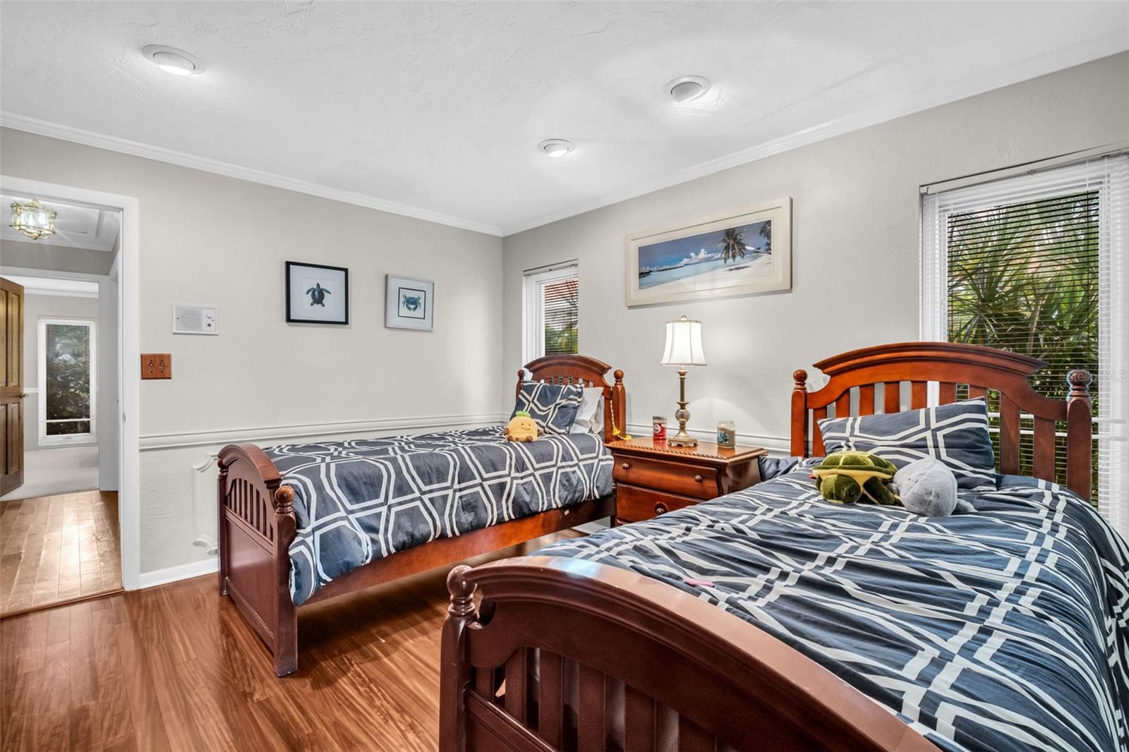 2041 CAROLINA AVE NE, ST PETERSBURG, FL, 33703