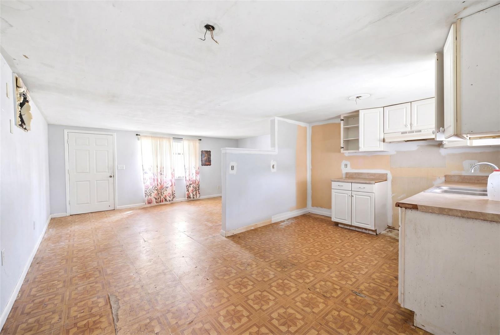 10 S JACKSON ST, BEVERLY HILLS, FL, 34465