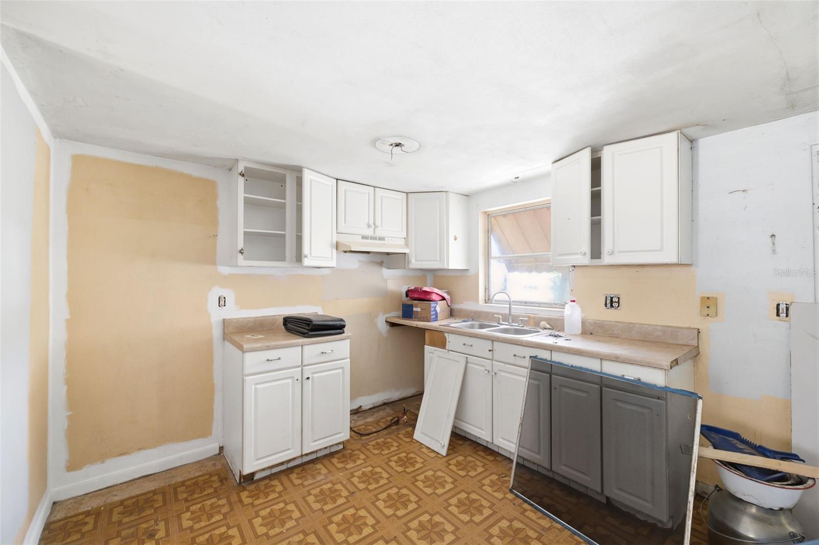 10 S JACKSON ST, BEVERLY HILLS, FL, 34465