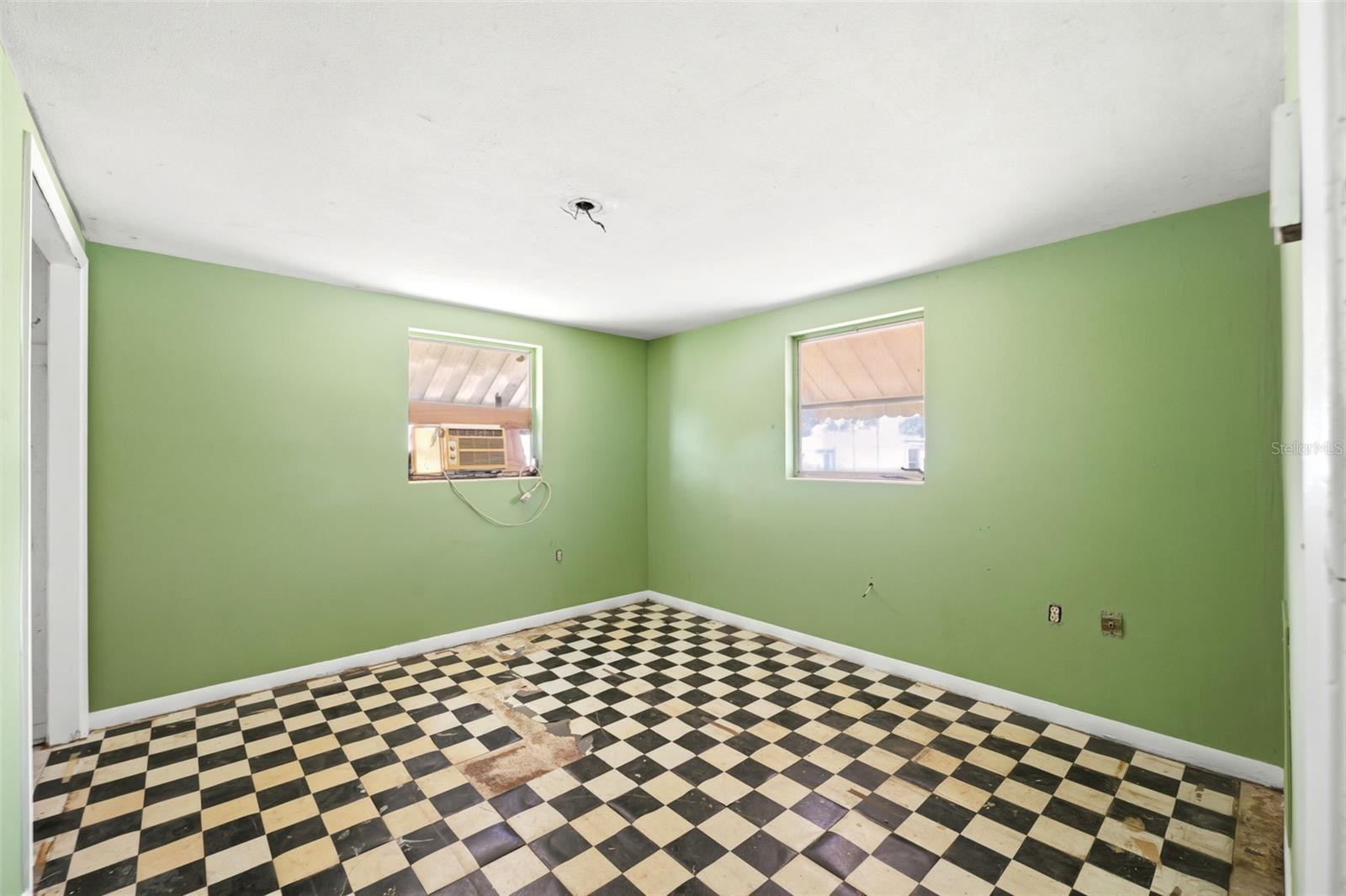 10 S JACKSON ST, BEVERLY HILLS, FL, 34465