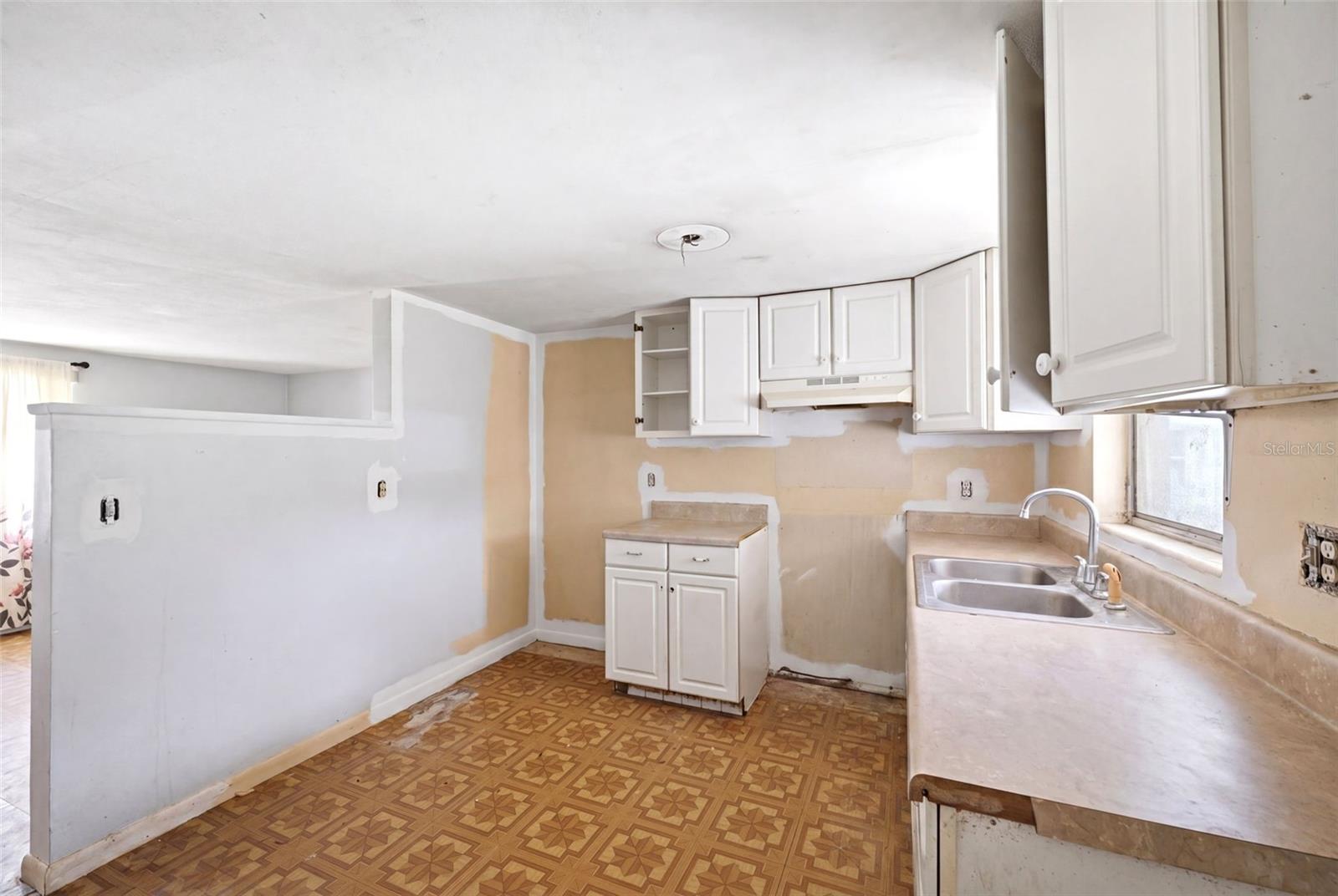10 S JACKSON ST, BEVERLY HILLS, FL, 34465