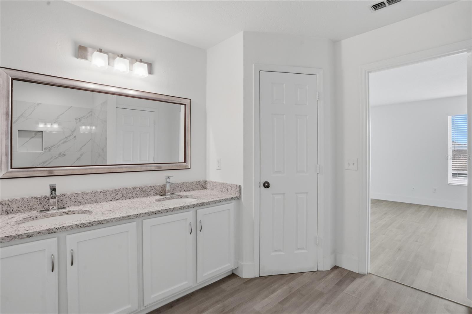 1161 KEMPTON CHASE PKWY, ORLANDO, FL, 32837