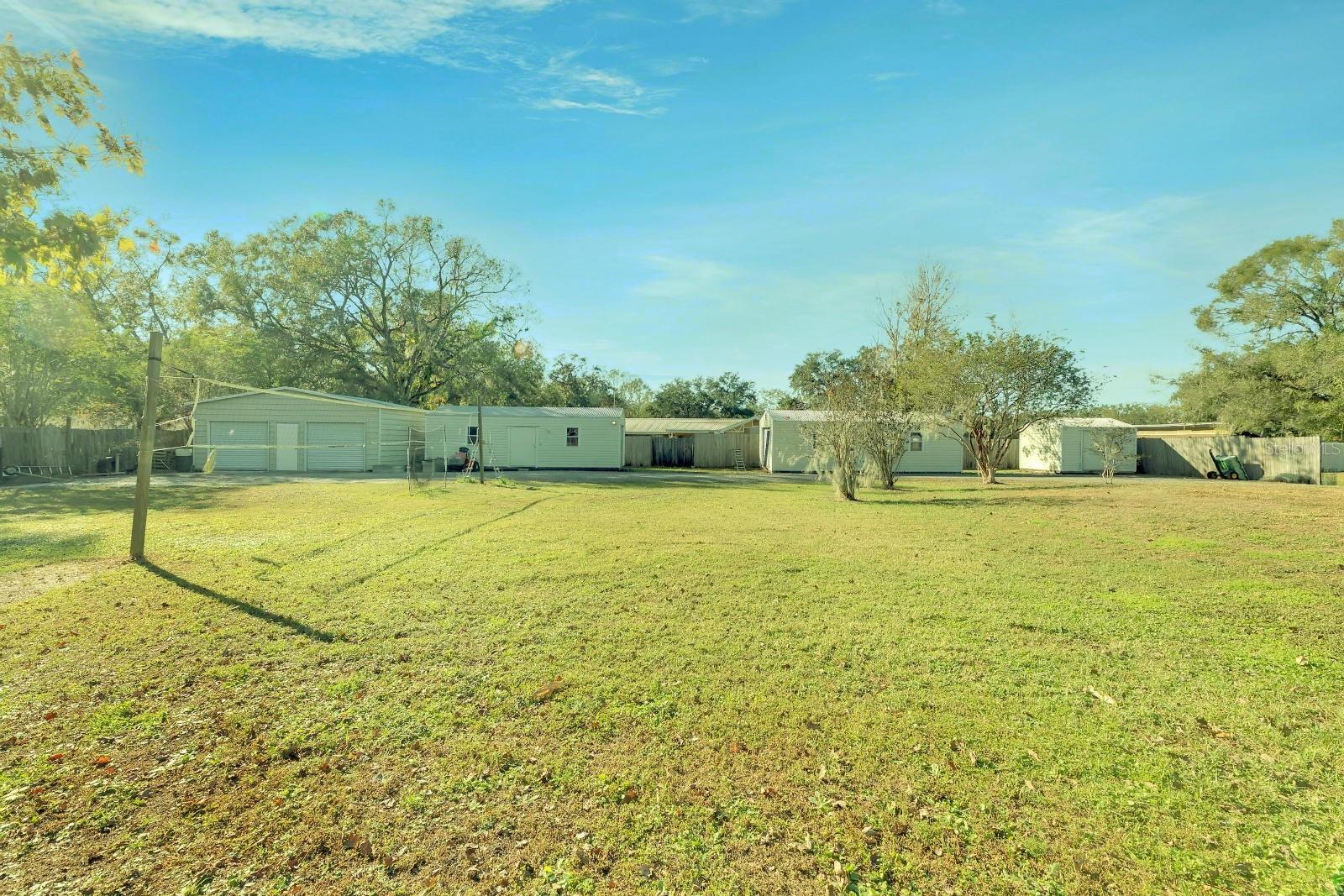 5201 PLESS RD, PLANT CITY, FL, 33565