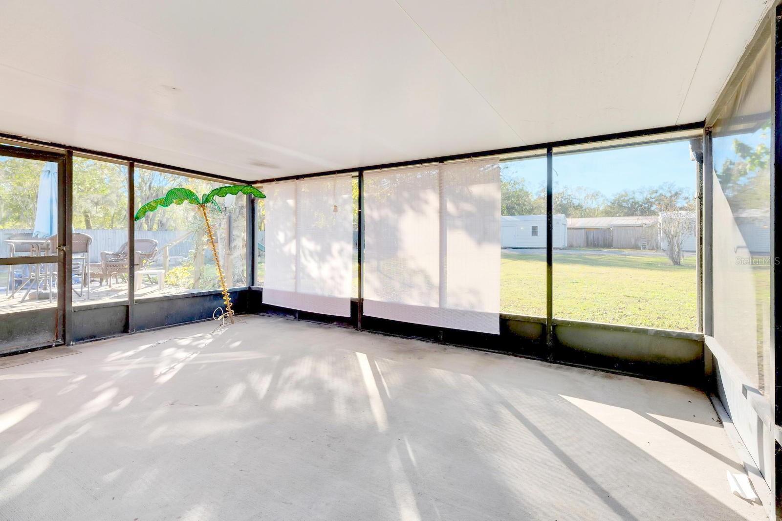 5201 PLESS RD, PLANT CITY, FL, 33565