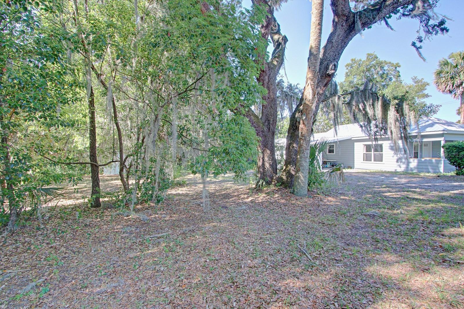 360 W CENTRAL AVE, ORANGE CITY, FL, 32763