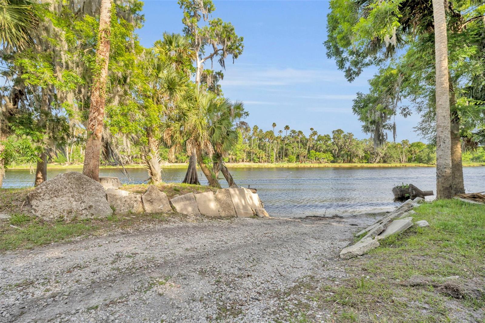 430 CYPRESS ISLES RD, OSTEEN, FL, 32764
