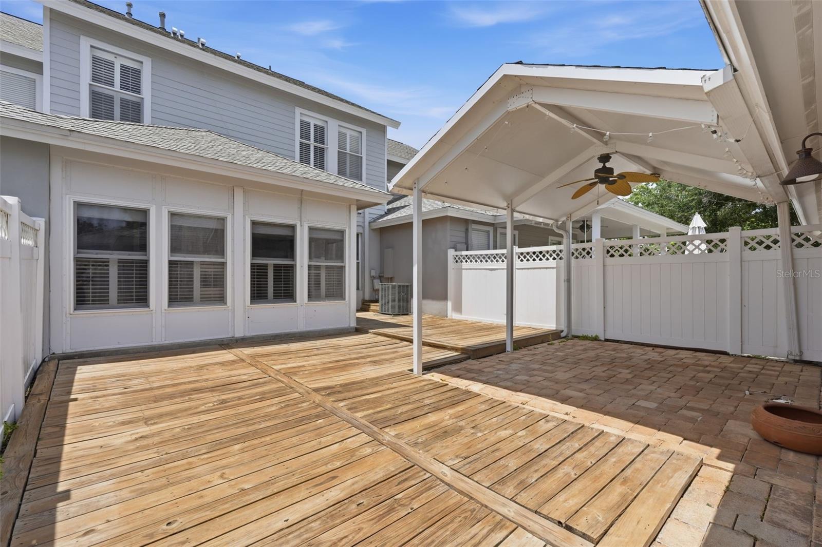 10111 HAYFIELD WAY, TAMPA, FL, 33626