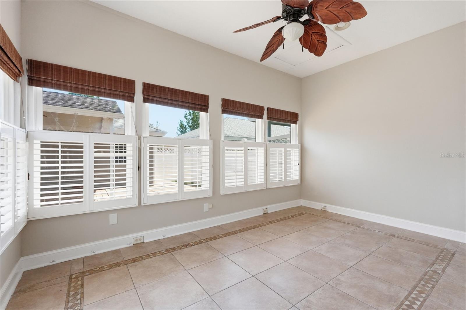 10111 HAYFIELD WAY, TAMPA, FL, 33626
