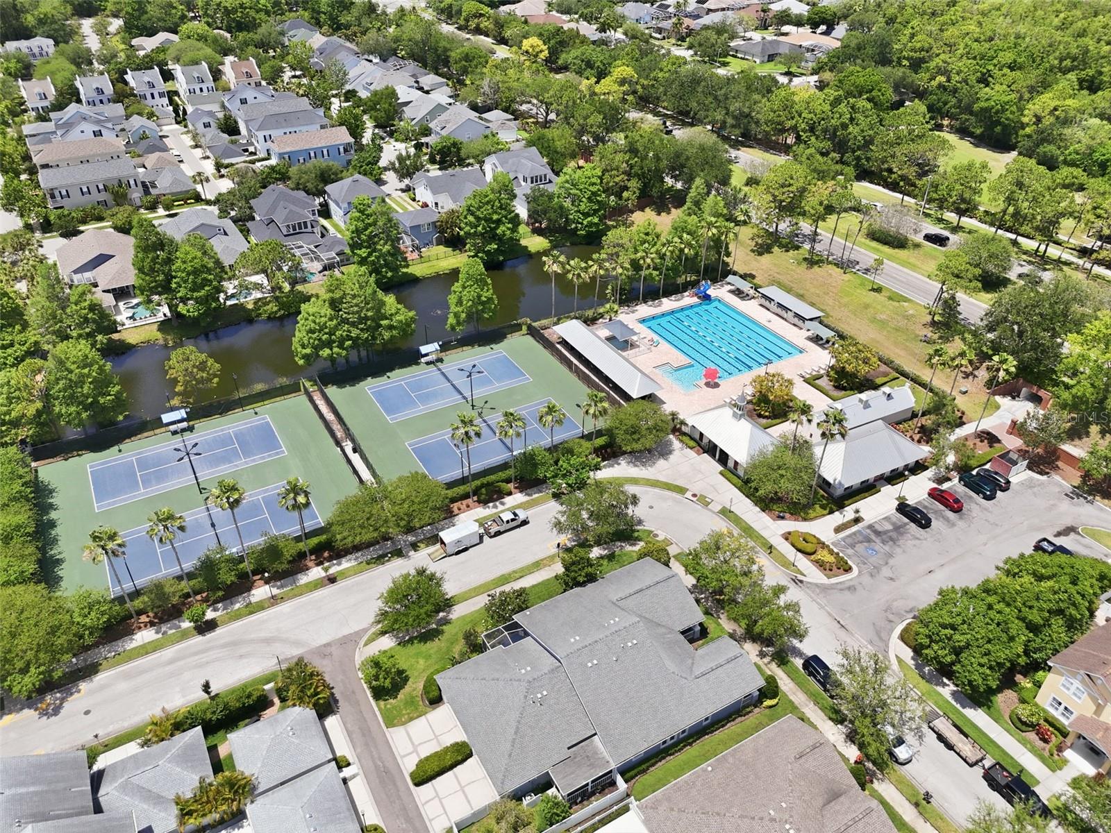10111 HAYFIELD WAY, TAMPA, FL, 33626