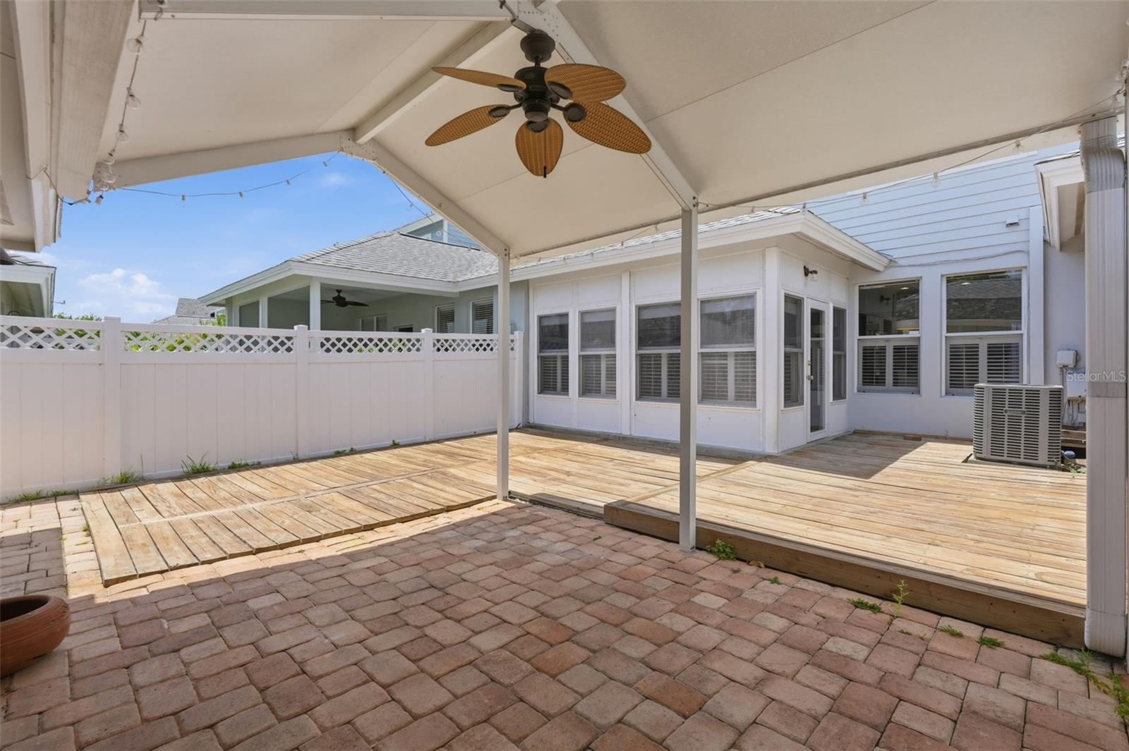 10111 HAYFIELD WAY, TAMPA, FL, 33626