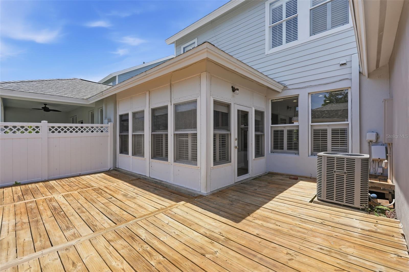 10111 HAYFIELD WAY, TAMPA, FL, 33626