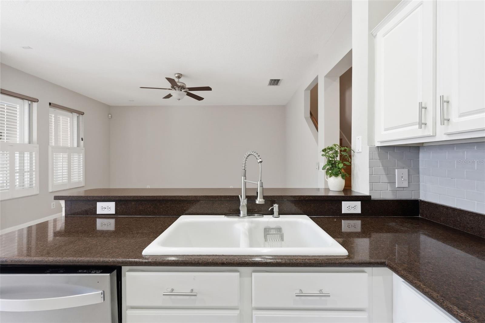 10111 HAYFIELD WAY, TAMPA, FL, 33626