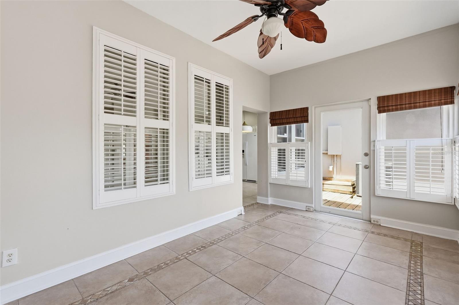10111 HAYFIELD WAY, TAMPA, FL, 33626