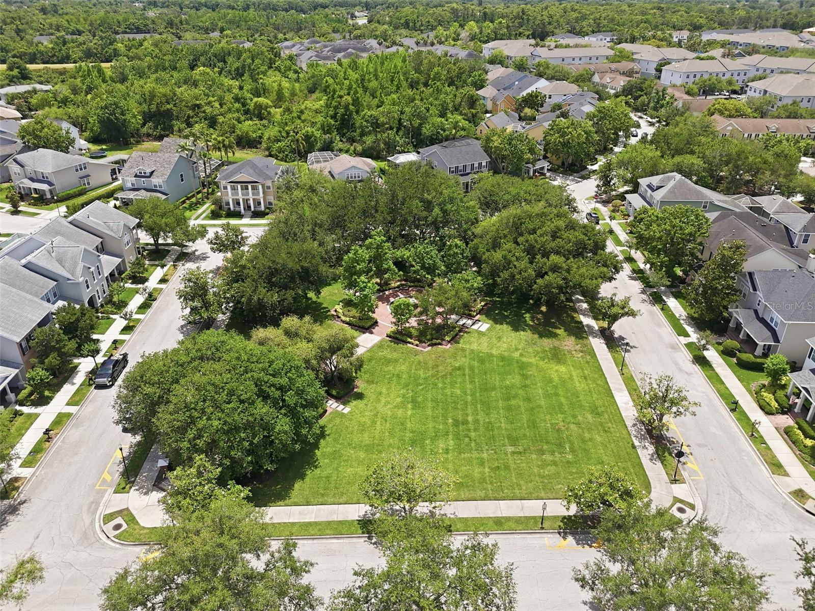 10111 HAYFIELD WAY, TAMPA, FL, 33626