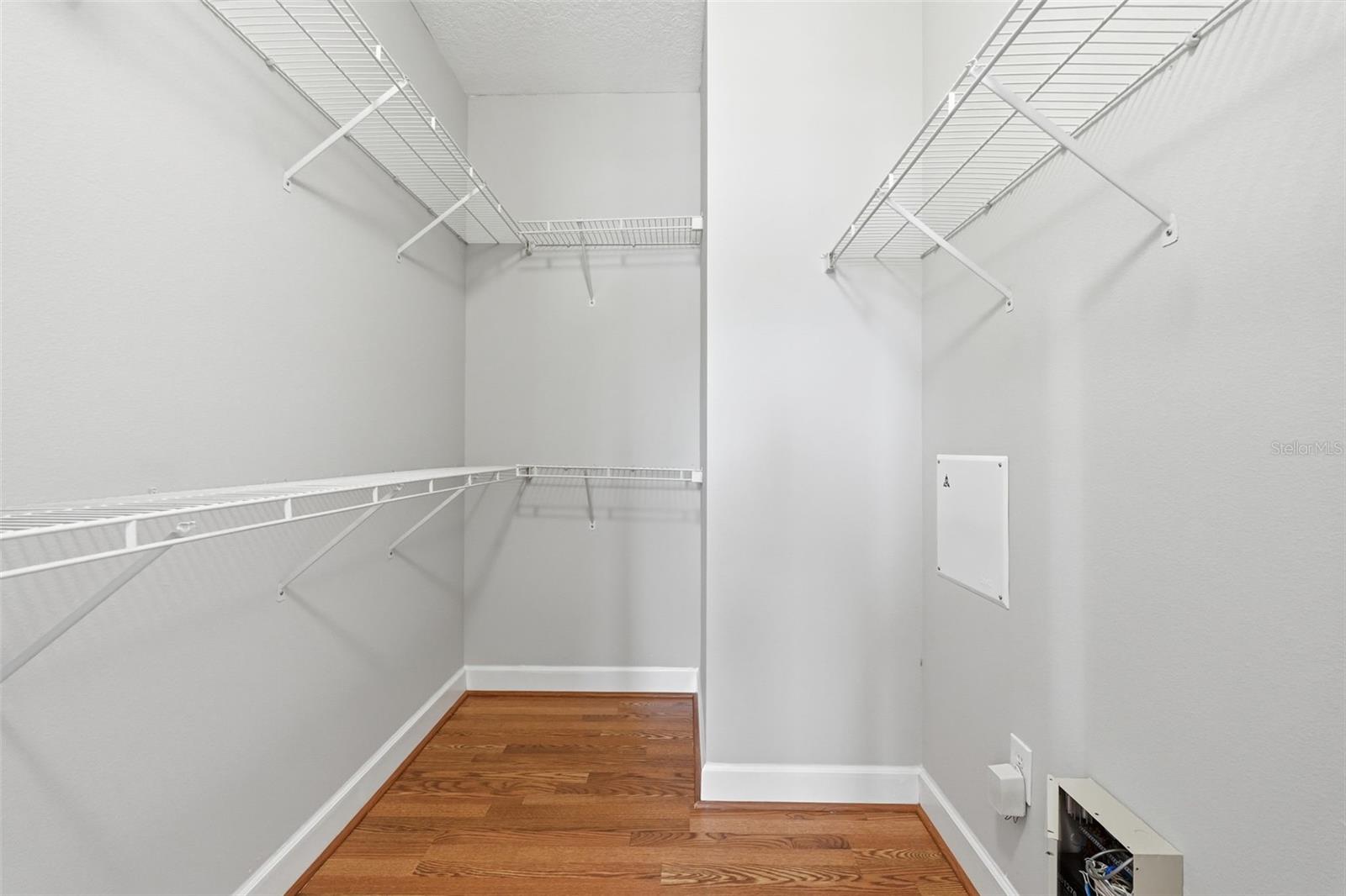 10111 HAYFIELD WAY, TAMPA, FL, 33626