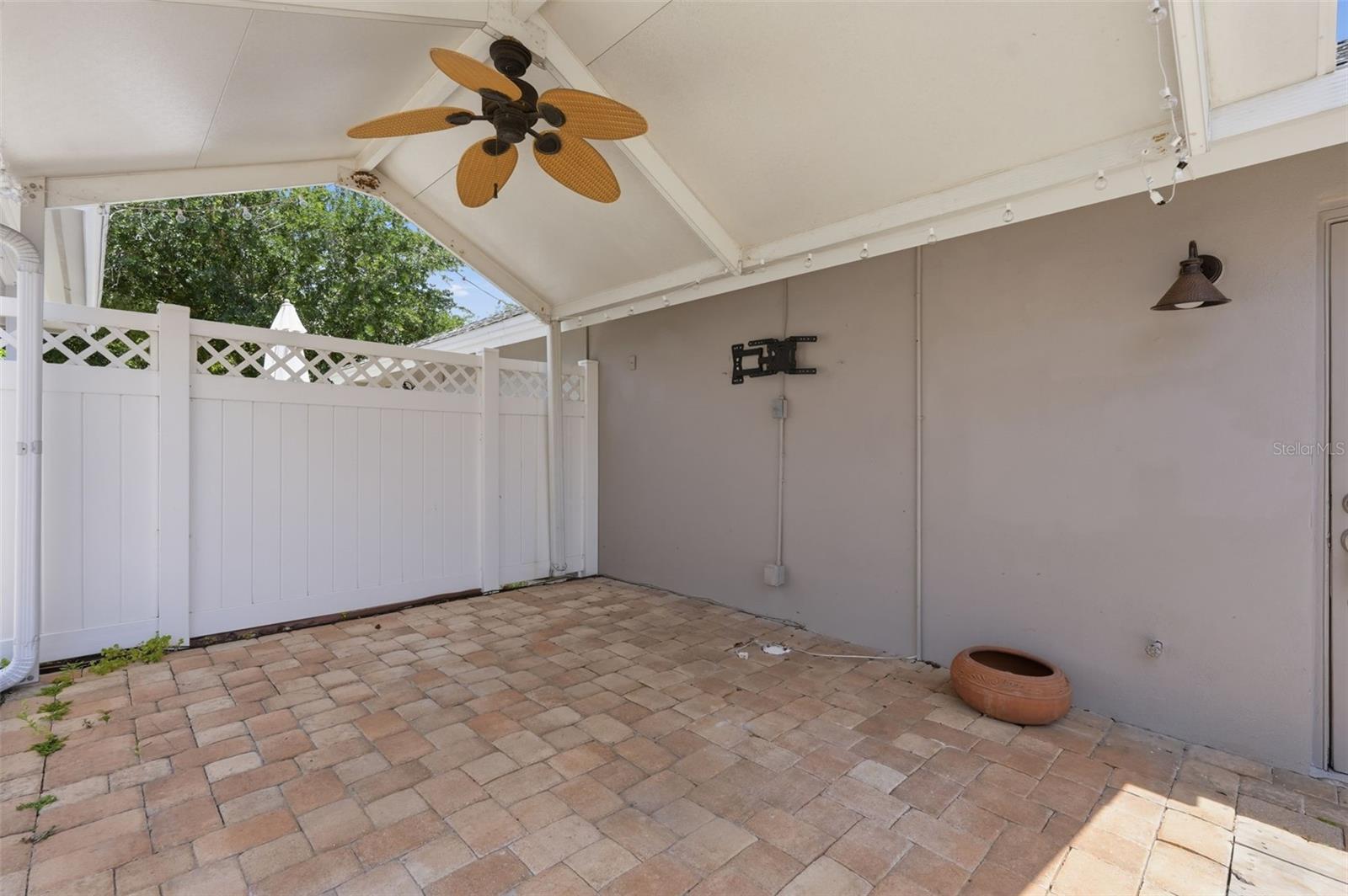 10111 HAYFIELD WAY, TAMPA, FL, 33626
